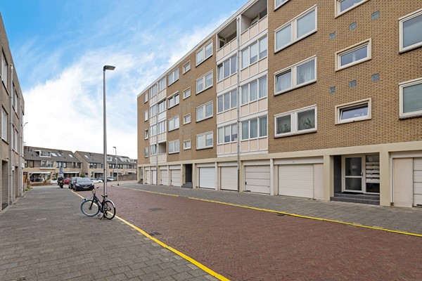 Medium property photo - de Ruyterstraat 8F5, 2041 HK Zandvoort
